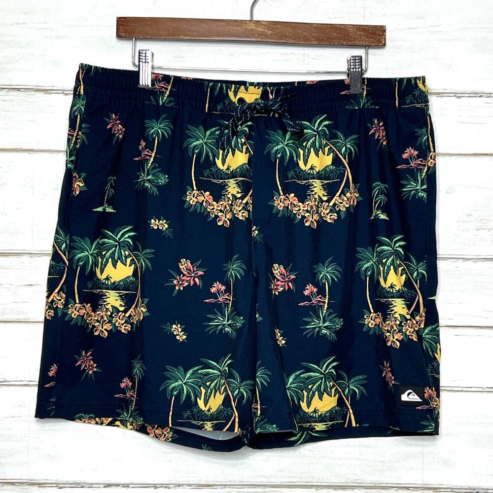 Quiksilver Size XL Tropical Board Shorts Navy Palm Tree Print Swim Trunks